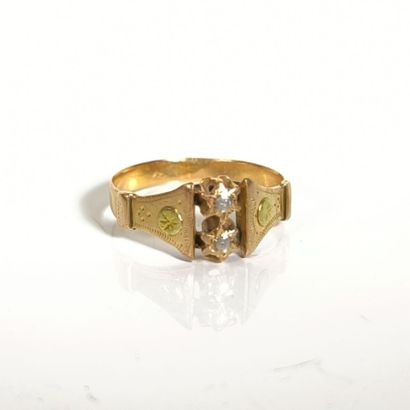 Engraved rose gold ring set with white gold...