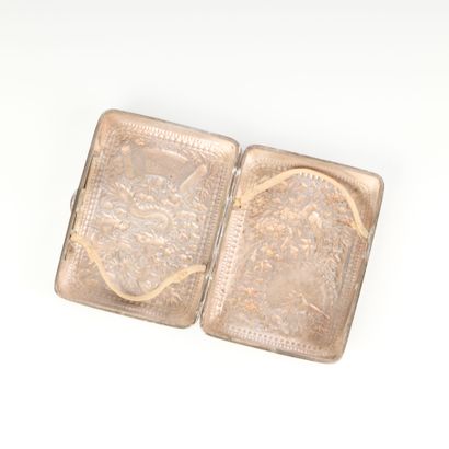 Silver cigarette case (800‰) decorated with...
