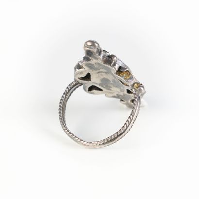Lot: silver ring set with colored stones...