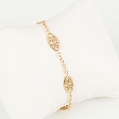 Gold bracelet, round mesh interspersed with...