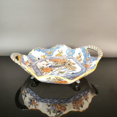 GIEN
Tripod-shaped earthenware bowl with...