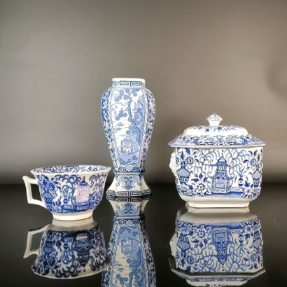GIEN. Set of 3 pieces with Japanese-style...