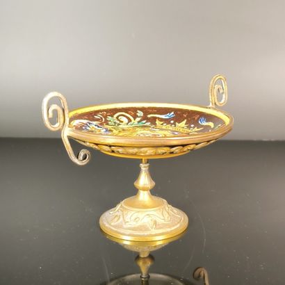 GIEN
Polychrome earthenware cup with Renaissance-style...