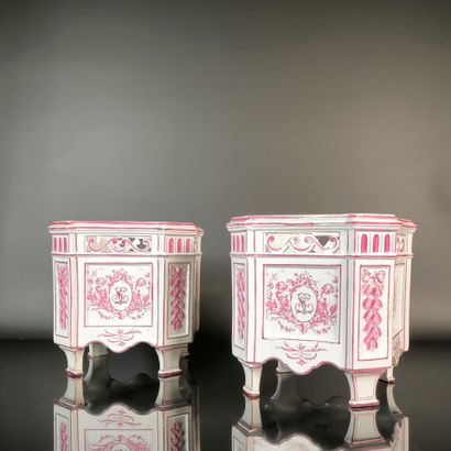 GIEN
Pair of square, openwork earthenware...