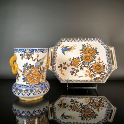 GIEN. Set of two pieces in polychrome earthenware,...