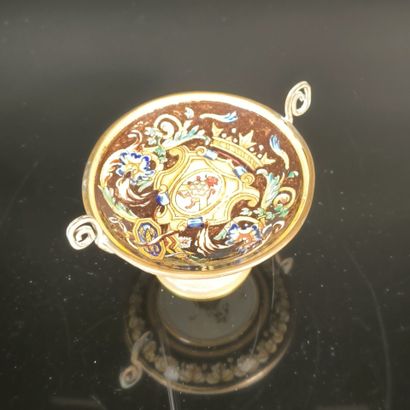GIEN
Polychrome earthenware cup with Renaissance-style...