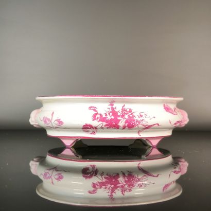 GIEN
Small oval earthenware planter in shades...