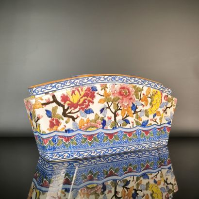 GIEN
Polychrome earthenware fan-shaped planter,...
