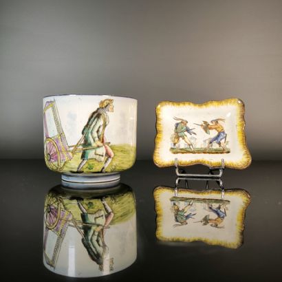 GIEN. Set of two polychrome earthenware pieces,...