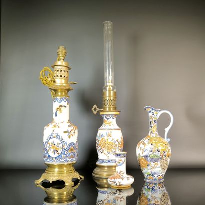 GIEN. Set of 4 pieces in polychrome earthenware,...