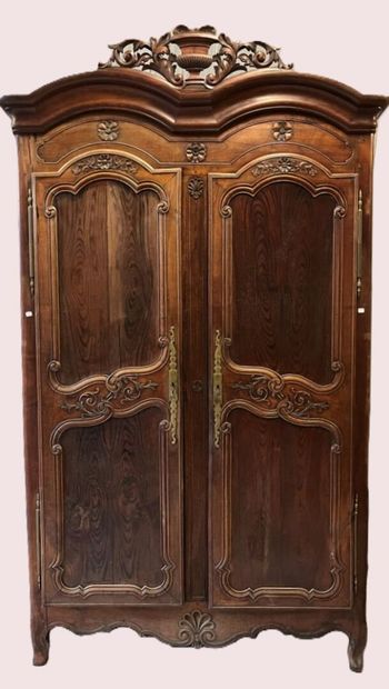 Armoire rennaise en bois fruitier teinté...
