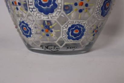 Paul NICOLAS (1875-1952). 
Vase à panse ovoïde...