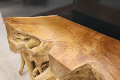 Driftwood console 
H : 79 cm, W : 150 cm,...