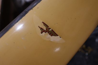 Hélice bipale en bois lamellé - collé et...