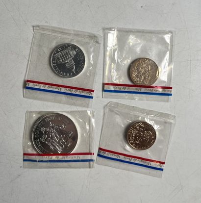 Lot de 4 pièces de monnaie :
50 F Hercule...