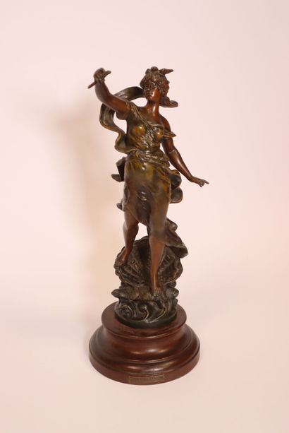 Regule sculpture by L & F Moreau
