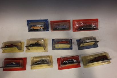 Lot de véhicules miniatures modèles 