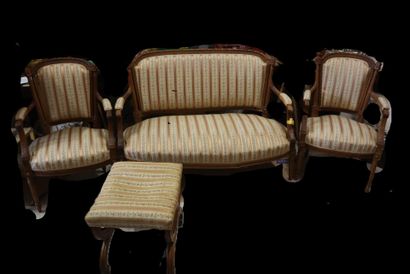 Mobilier de salon de style Louis XVI en bois...