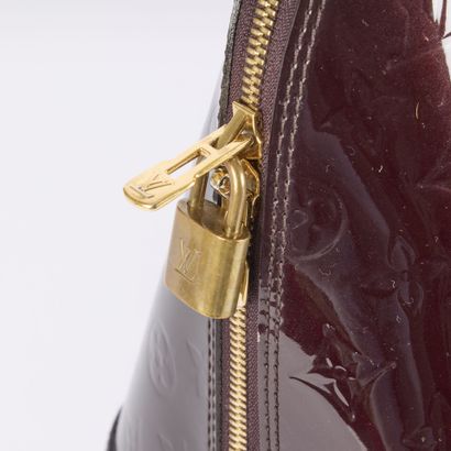 LOUIS VUITTON. Grand sac modèle 