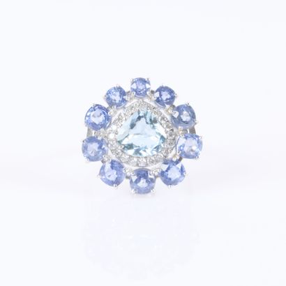 Stunning cocktail ring set with a pear-shaped...