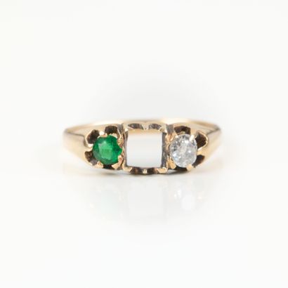 Gold ring set with an old-cut diamond weighing...