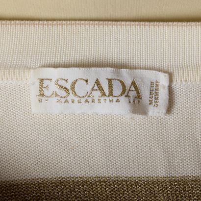 ESCADA by Margaretha Ley. Pull col 