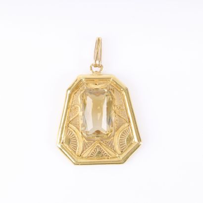 Large octagonal gold pendant with filigree...