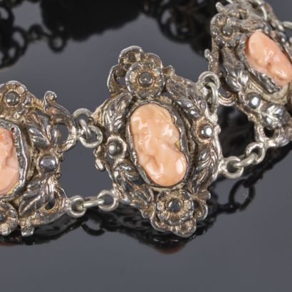 Openwork silver bracelet with floral motifs,...