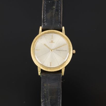 JAEGER-LECOULTRE. Men's gold watch with a...