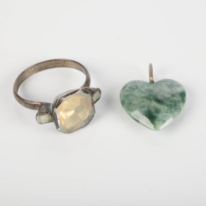 Pendentif coeur et bague en argent (800)....