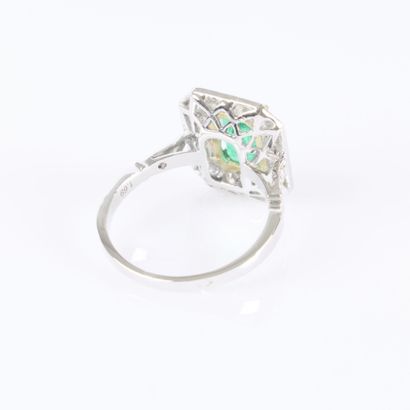 White gold and platinum ring set with an...
