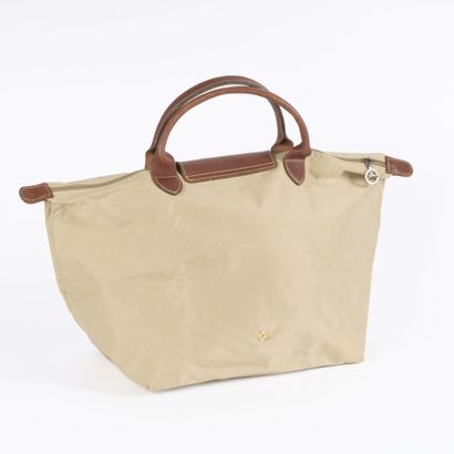 LONGCHAMP
Modèle le Pliage en S en toile...