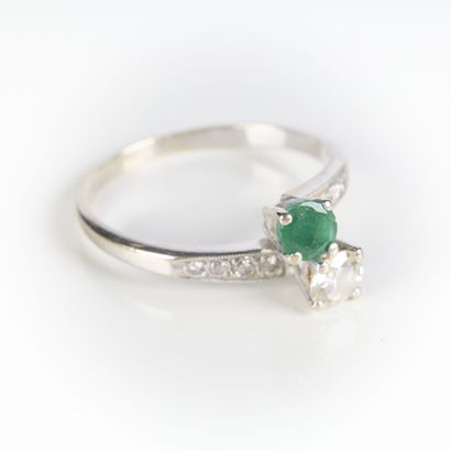 toi et moi ring in white gold, set with a...