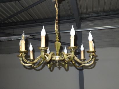 Lustre en laiton à fût balustre éclairant...