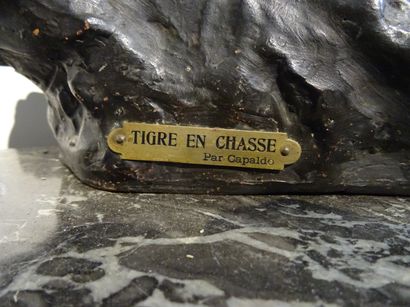 A. CAPALDO: Tigre en chasse. grand sujet...