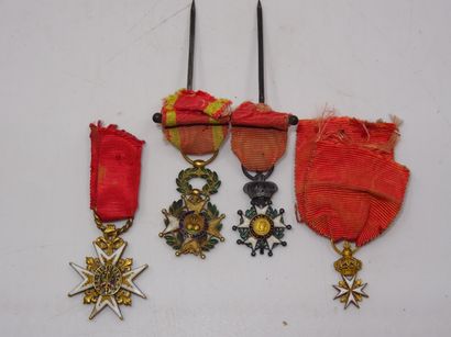 Lot de quatre miniatures: Miniature ordre...