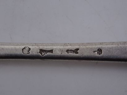 Cuillère à ragoût en argent, modèle uniplat....