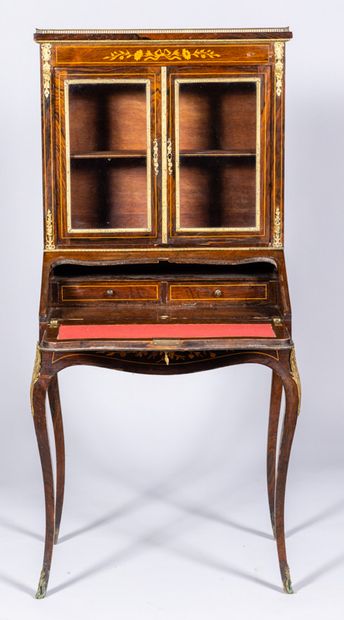 Petit bureau bonheur du jour en placage de...