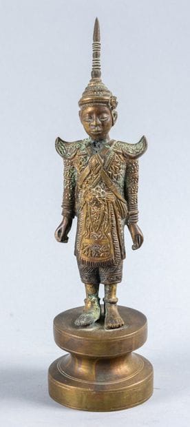 Statuette en bronze : Personnage costumé....