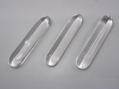 Cristal DAUM: Douze porte-couteaux en cristal...