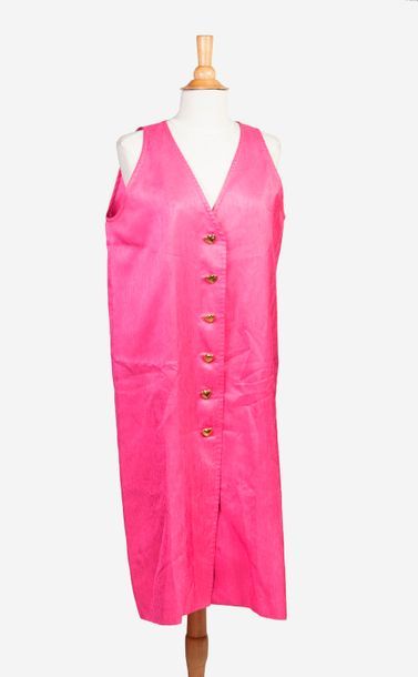Yves SAINT LAURENT Variation


Robe sans...