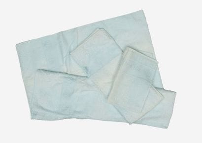 CHRISTIAN DIOR


Deux draps de bain et une...