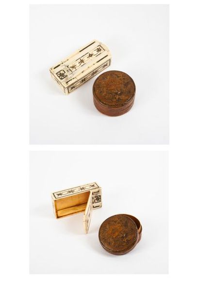 Deux petites boîtes de la seconde moitié...