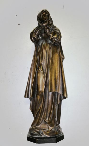 Femme drapée, aux mains jointes. 

Epreuve...