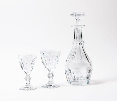 BACCARAT, Modèle Harcourt petit modèle
Partie...