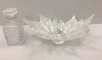 LALIQUE FRANCE


Grande coupe aux bords en...