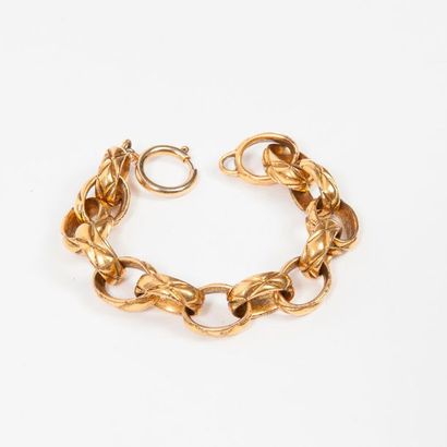 CHANEL


Bracelet articulé en métal doré...