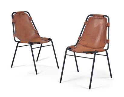 Ecole du XXème siècle

Suite de 5 chaises...
