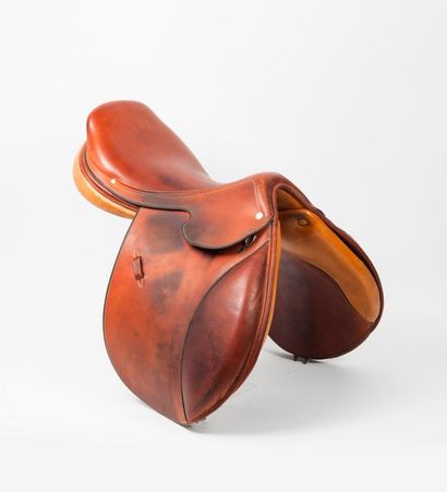 HERMES Paris


Selle de saut d'obstacles...