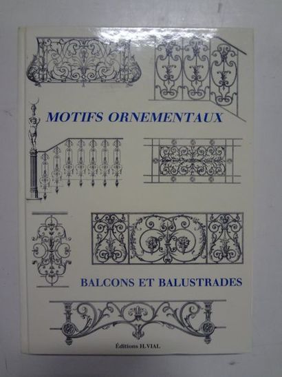 Motifs ornementaux, balcons et balustrades

Editions...